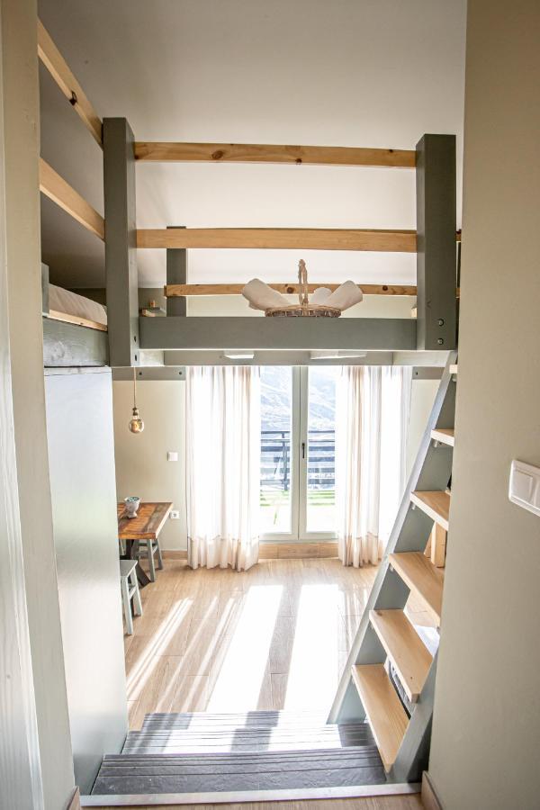 Lys Apartment